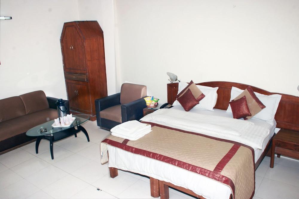 Hotel Southindian Heritage Дели Экстерьер фото