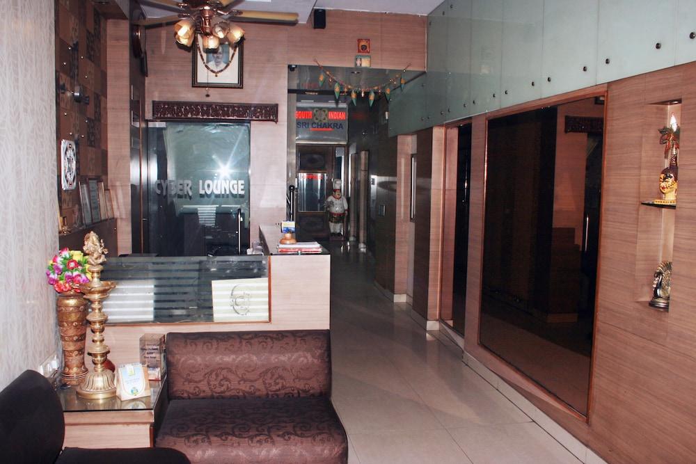 Hotel Southindian Heritage Дели Экстерьер фото