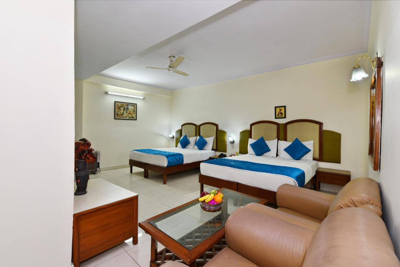 Hotel Southindian Heritage Дели Экстерьер фото