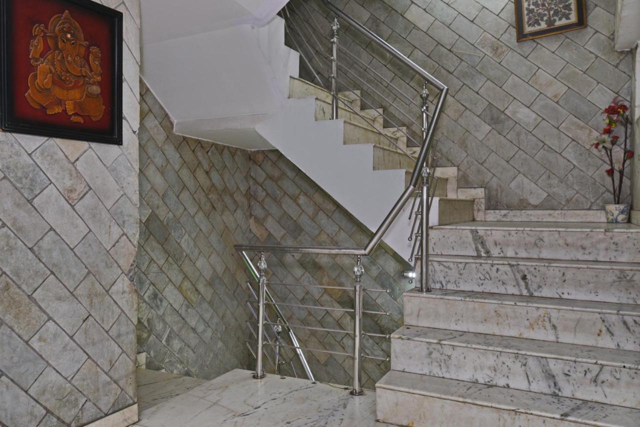 Hotel Southindian Heritage Дели Экстерьер фото